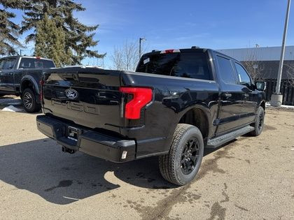 2025 Ford F-150 Lightning XLT 311A w/MAX TOW, TAILGATE STEP & 9. in Cars & Trucks in Edmonton - Image 3