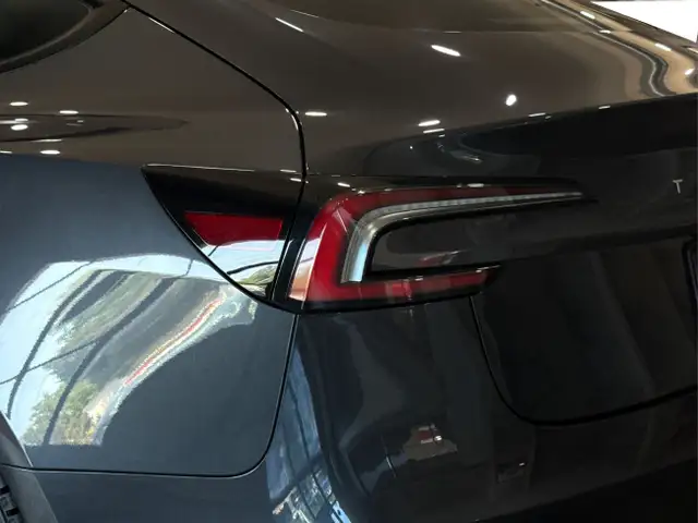Tesla Model 3 2024 in Cars & Trucks in Markham / York Region - Image 47