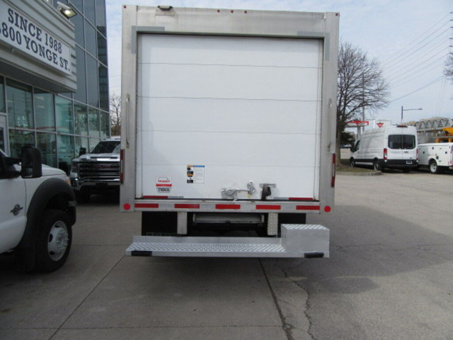  2019 Chevrolet Express 4500 GAS 14FT CUBE ATC LOW TEMP REEFER / in Heavy Equipment in Markham / York Region - Image 4
