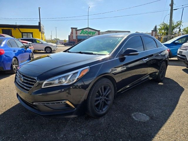 2017 Hyundai Sonata 2.4L Sport Tech - BACKUP CAMERA, HEATED SEAT in Cars & Trucks in Calgary