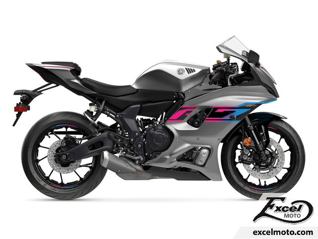 2024 Yamaha YZF-R7 in Sport Bikes in City of Montréal