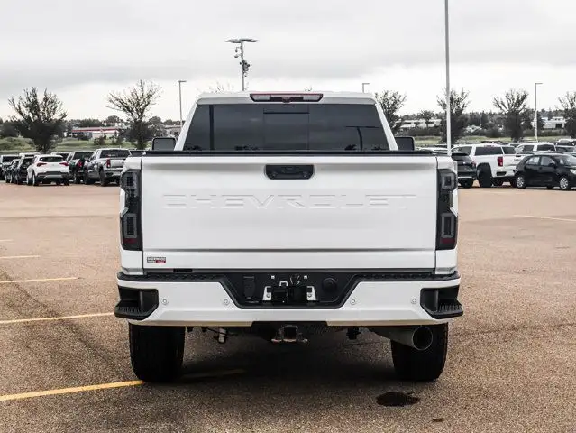 2022 Chevrolet Silverado 3500HD High Country Z71 in Cars & Trucks in Strathcona County - Image 8
