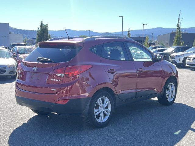 2013 Hyundai Tucson GLS | AS IS - WHOLESALE TO PUBLIC in Cars & Trucks in Kelowna - Image 4