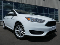  2017 Ford Focus SE, Auto, Heated Seats & Steering Wheel, Low KM