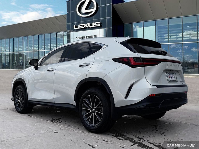 2022 Lexus NX 350h SIGNATURE HYBRID AWD in Cars & Trucks in Edmonton - Image 4
