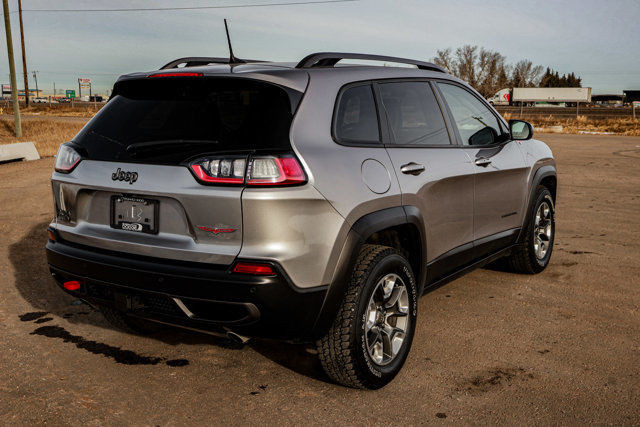  2020 Jeep Cherokee Trailhawk Elite in Cars & Trucks in Strathcona County - Image 4