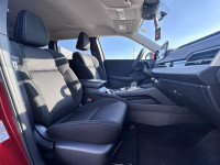 Low Mileage, Heated Seats, Apple CarPlay, Android Auto, Blind Spot Detection, Lane Departure Warning... (image 8)