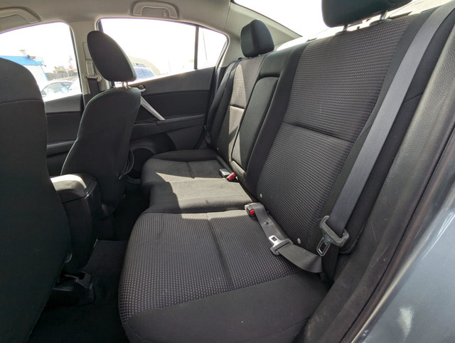 2012 Mazda 3 GS-SKY in Cars & Trucks in Ottawa - Image 4