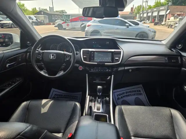 2016 Honda Accord EX-L in Cars & Trucks in Oshawa / Durham Region - Image 22