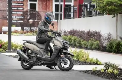 Engine Type: Single-Cylinder Displacement: 7.6 cu. in. (125 cc) Bore and Stroke: Bore: 2.05 in. (52...