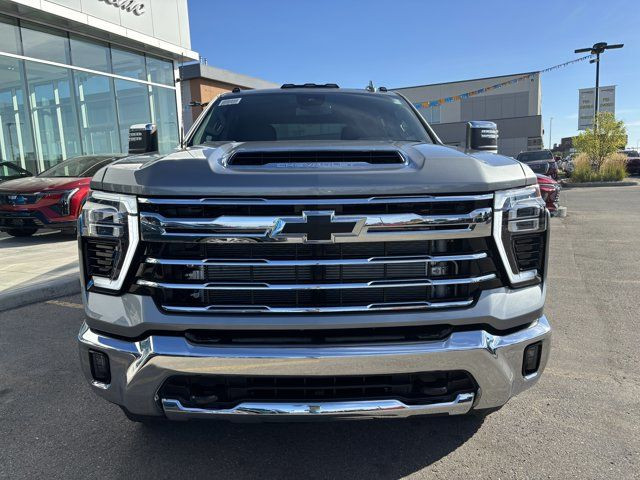 2026 Chevrolet Silverado 3500HD LTZ 6.6L Diesel DRW in Cars & Trucks in Grande Prairie - Image 3
