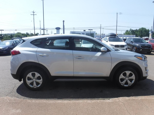2019 Hyundai Tucson Essential FWD w/Safety Package for sale in Cars & Trucks in Truro - Image 4