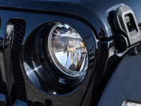 2022 Jeep Wrangler 2D Sport Utility Willys Black Clearcoat **ONE OWNER**, Clean Car Fax, 4-Wheel Dri... (image 6)