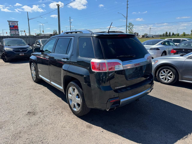 2014 GMC Terrain Denali, LOADED, V6, WELL MAINTAINED in Cars & Trucks in London - Image 2