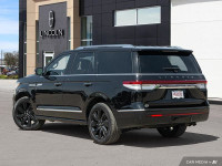 Sunroof, Cooled Seats, Power Running Board, Premium Audio, Navigation, Apple CarPlay, Android Auto,... (image 3)