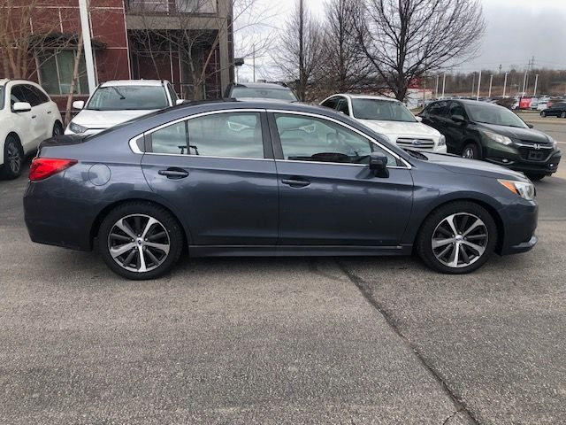 2015 Subaru Legacy 3.6R Limited in Cars & Trucks in Cambridge - Image 4
