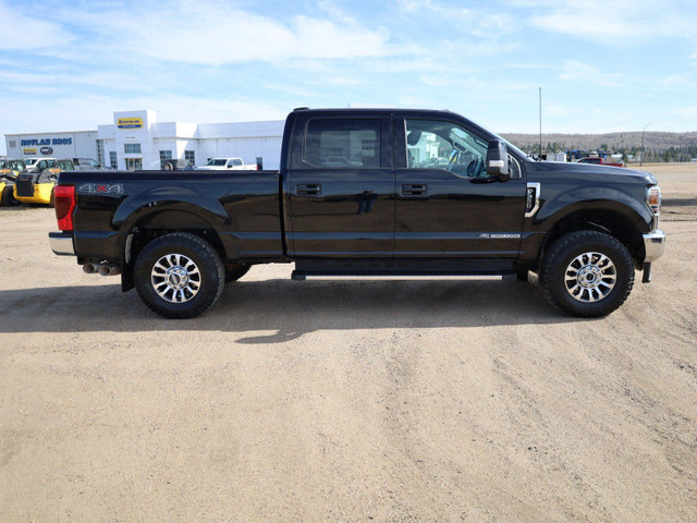 2022 Ford F-350 Super Duty Lariat - Navigation in Cars & Trucks in Lloydminster - Image 3