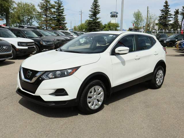 2020 Nissan Qashqai S Manual Transmission | One Owner in Cars & Trucks in Calgary - Image 3