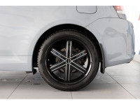 Low Mileage! Check out our large selection of pre-owned vehicles today. Awards: * IIHS Canada Top Sa... (image 7)
