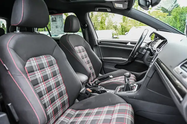 2017 Volkswagen Golf GTI Autobahn | Manuel | Toit pano | Clean C in Cars & Trucks in Longueuil / South Shore - Image 32