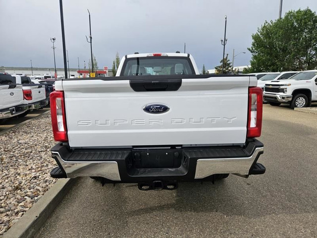 2024 Ford Super Duty F-250 SRW XL 4WD Crew Cab 8' Box, 6.8L V8 G in Cars & Trucks in St. Albert - Image 4