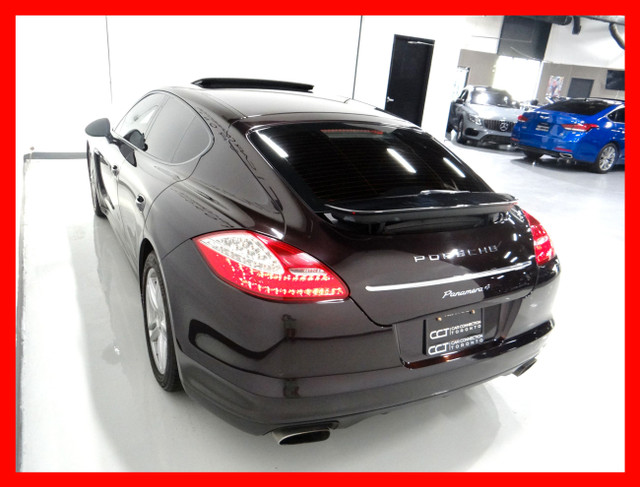 2011 PORSCHE PANAMERA 4 *CHRONO PKG/NAVI/BACKUP CAM/LEATHER/SUNR in Cars & Trucks in City of Toronto - Image 4