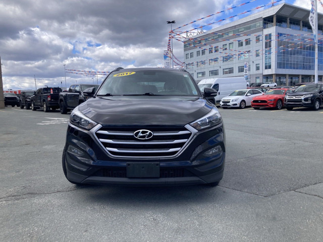 2017 Hyundai Tucson Luxury in Cars & Trucks in City of Halifax - Image 2