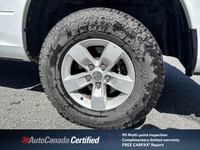 Recent Arrival! 4WD. Odometer is 12595 kilometers below market average! Bright White Clearcoat 2022... (image 6)