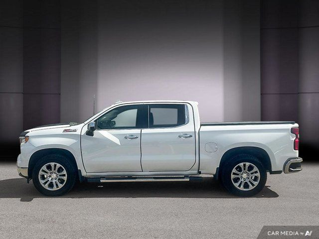 2022 Chevrolet Silverado 1500 LTZ Custom Trail Boss | 5.3L V8 in Cars & Trucks in Cambridge - Image 2