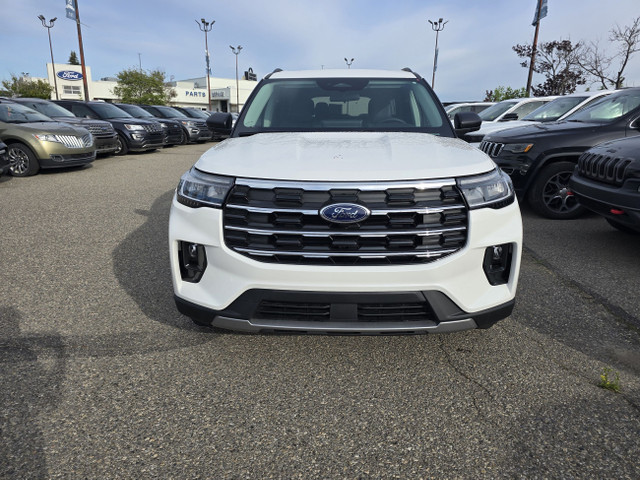 2025 Ford Explorer ACTIVE | COMFORT PKG | PANO ROOF | REMOTE STA in Cars & Trucks in Calgary - Image 2
