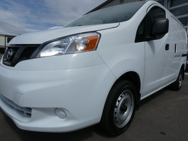 2021 Nissan NV200 Compact Cargo NV200, Back Up Camera, Low KM's in Cars & Trucks in Moncton - Image 3
