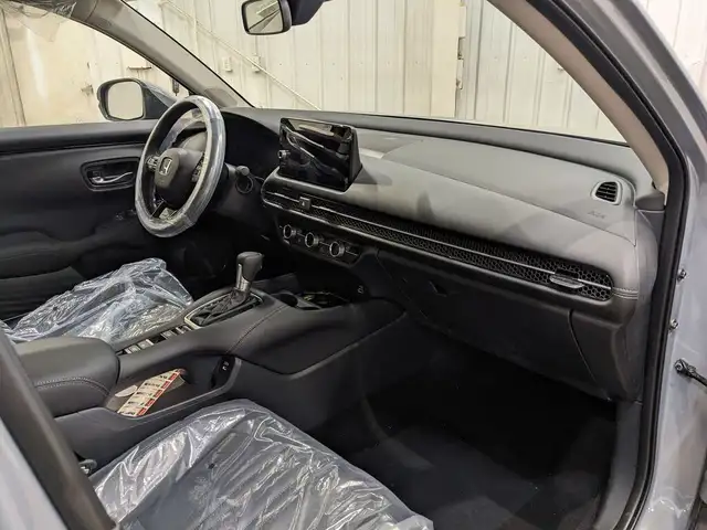 2025 Honda HR-V EX-L Navi in Cars & Trucks in Calgary - Image 16