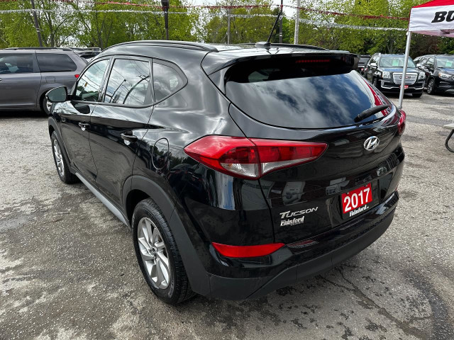  2017 Hyundai Tucson SE 2.0 HTD LTHR Panoramic Roof Dual Zone A/ in Cars & Trucks in Oshawa / Durham Region - Image 3