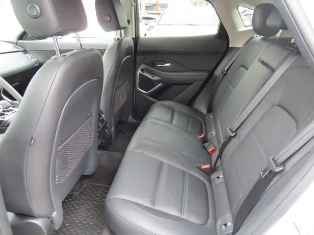 2021 Jaguar E-PACE SE P250 AWD - Navigation - 1 OWNER CAR !!! in Cars & Trucks in Oakville / Halton Region - Image 26