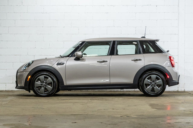 2024 MINI 5 Door Cooper S | Premier Line 2.0 | Accès Confort in Cars & Trucks in City of Montréal - Image 4