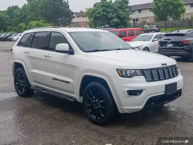 2021 Jeep Grand Cherokee Laredo ALTITUDE | SUNROOF | PROTECH... in Cars & Trucks in London - Image 27