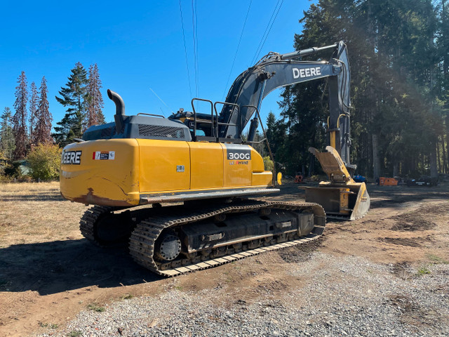 2019 John Deere 300G Excavator  in Heavy Equipment in Parksville / Qualicum Beach - Image 2