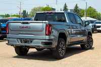 // ACCIDENT FREE!! // // SINGLE OWNER! // // EXCELLENT CONDITION! // - Technology Package - Rear cam... (image 4)