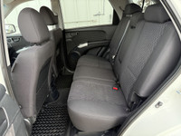 This well above average condition Kia Sportage LX V6 includes a 2.7L V6, power windows and locks, cr... (image 8)