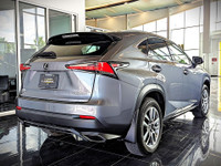 Comes equipped with: Power Trunk, Power Mirrors, Sunroof , Shark fin antenna, Halogen Headlamps, Cou... (image 4)