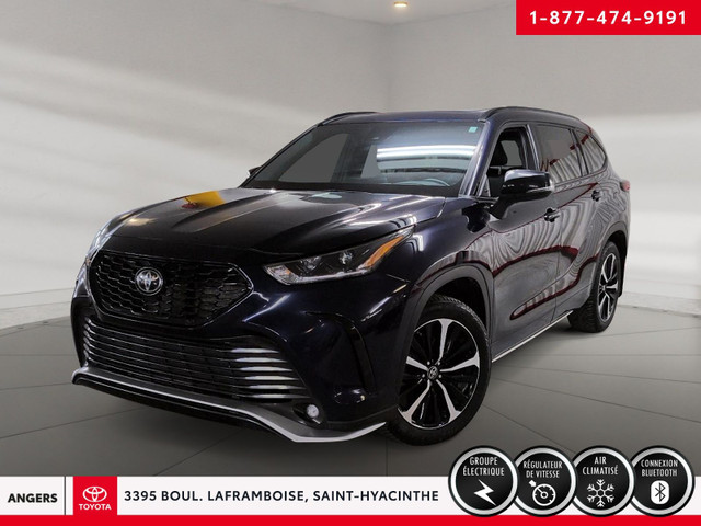 2022 Toyota Highlander in Cars & Trucks in Saint-Hyacinthe
