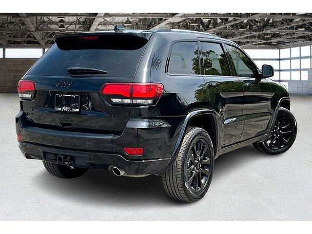 2019 Jeep Grand Cherokee Altitude | Heated Seats | Tow Package I in Cars & Trucks in Mississauga / Peel Region - Image 2