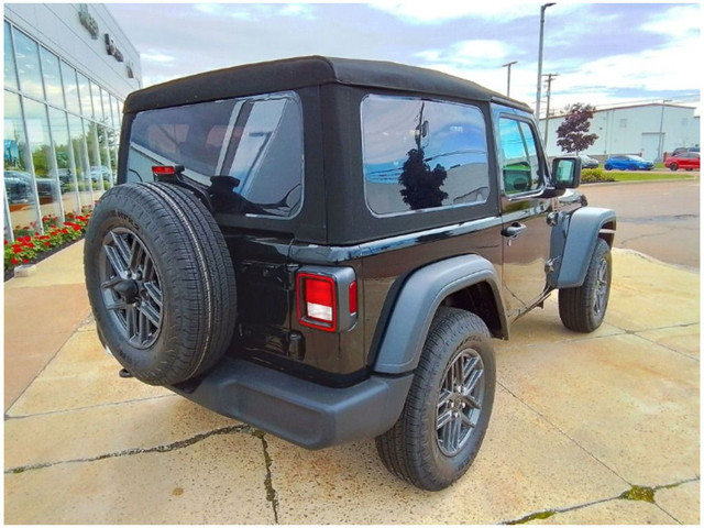  2024 Jeep Wrangler Sport S! 4x4! HEATED SEATS/STEERING! ONLY 29 in Cars & Trucks in Moncton - Image 3