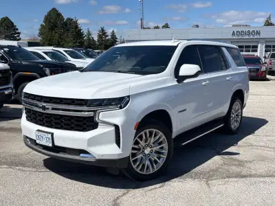 WOW! Clean Carfax Report , Accident-Free, Local Ontario! 2 Keys Included! Premium Heated Leather Sea...