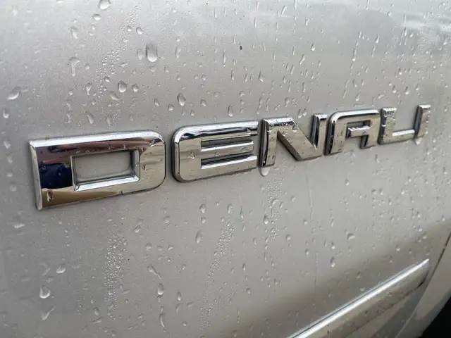 2018 GMC Sierra 1500 Denali in Cars & Trucks in Edmonton - Image 9