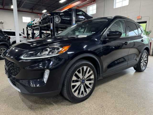 2021 Ford Escape Titanium AWD - BLUETOOTH - NAVIGATION - BACKUP  in Cars & Trucks in Mississauga / Peel Region