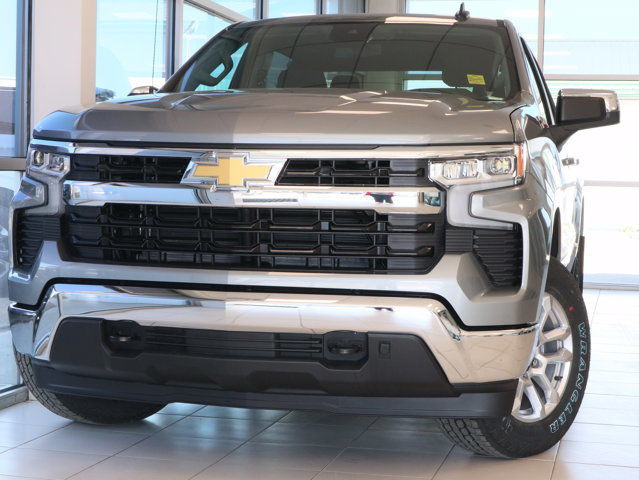 2025 Chevrolet Silverado 1500 LT in Cars & Trucks in Lloydminster - Image 4