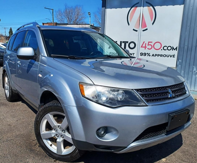 Mitsubishi Outlander XLS 2008 ***XLS+4X4+7 PASSAGERS+CUIR+TOIT+2 in Cars & Trucks in Longueuil / South Shore
