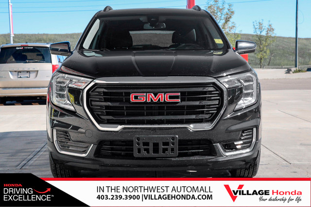 2022 GMC Terrain SLE in Cars & Trucks in Calgary - Image 3