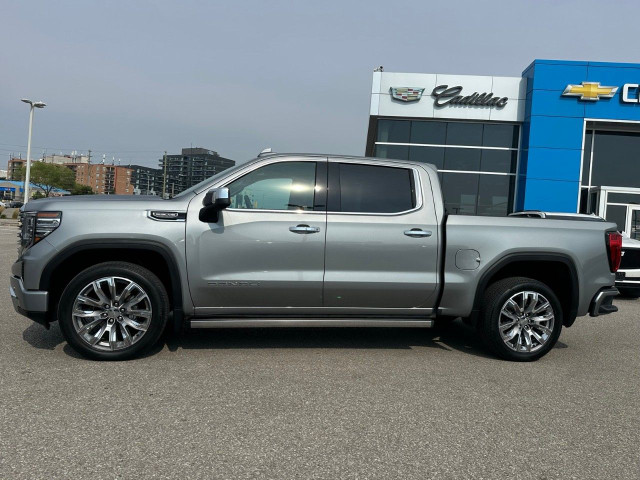 2023 GMC Sierra 1500 in Cars & Trucks in City of Toronto - Image 2